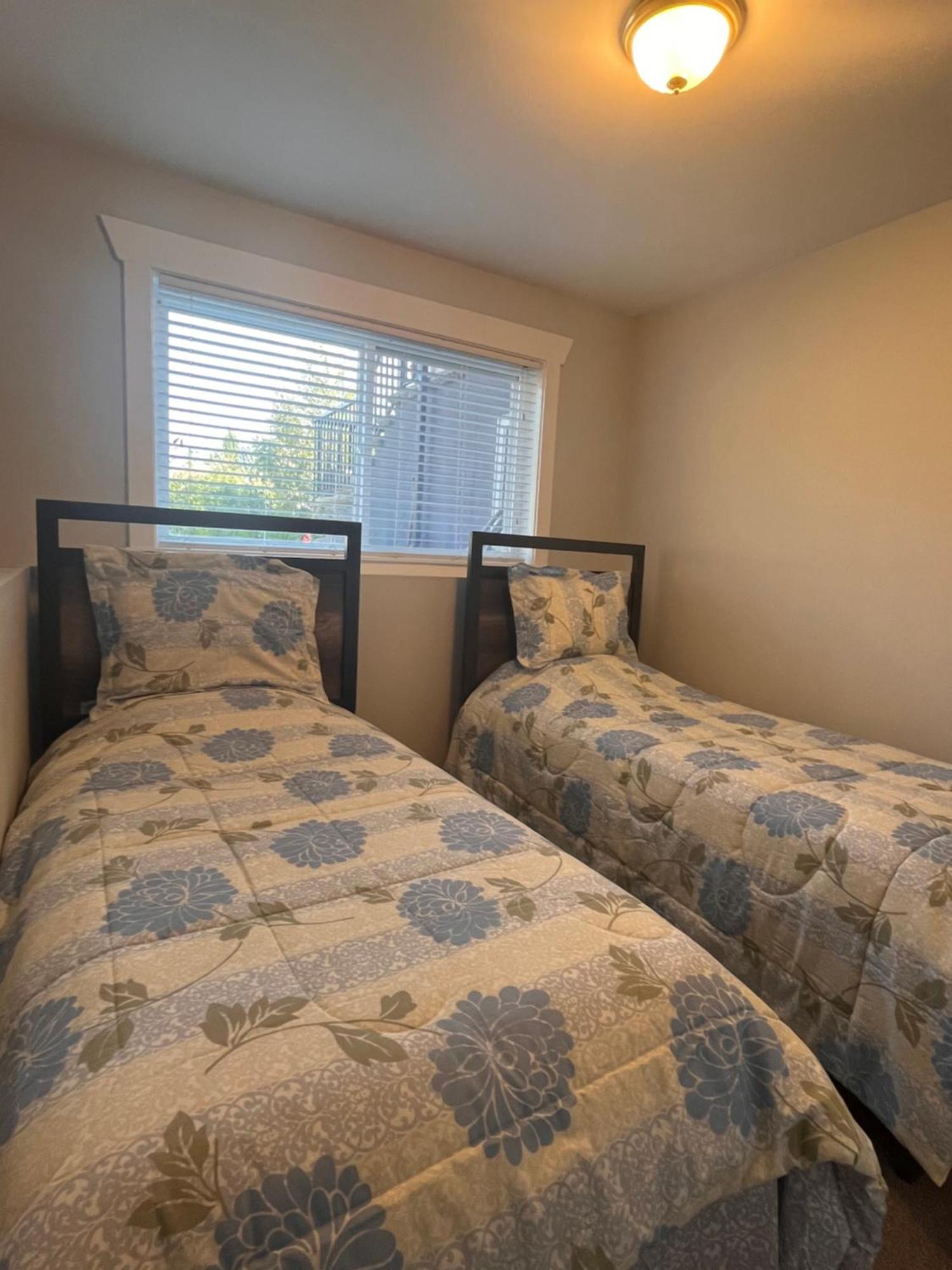 2 Bedroom Suite With Full Kitchen Revelstoke Luaran gambar